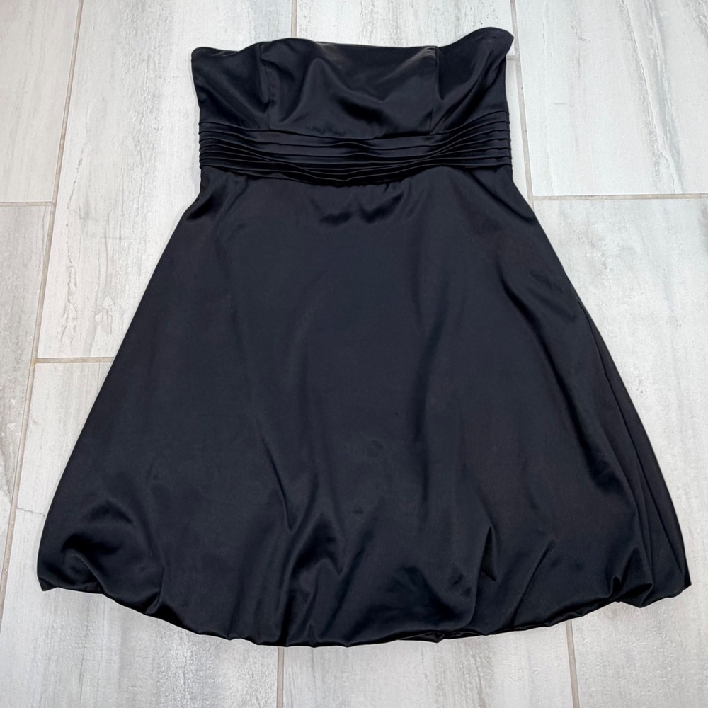 Vintage Y2K WHBM Black Strapless Satin Bubble Hem Cocktail Dress 12